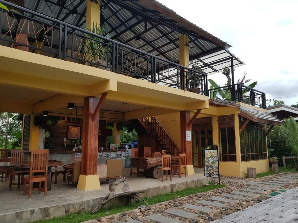 Slow Life Sabaidee Pai Bed And Breakfast Exterior photo